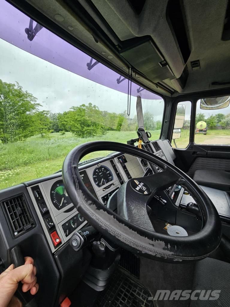 MAN F 2000 Влекачи