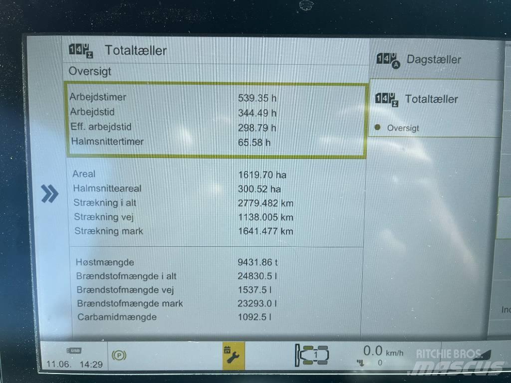 CLAAS Lexion 8800TT Комбайни