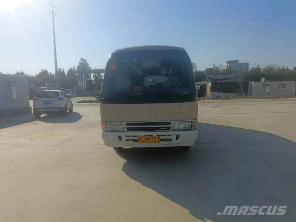 Toyota Coaster Bus Мини бусове