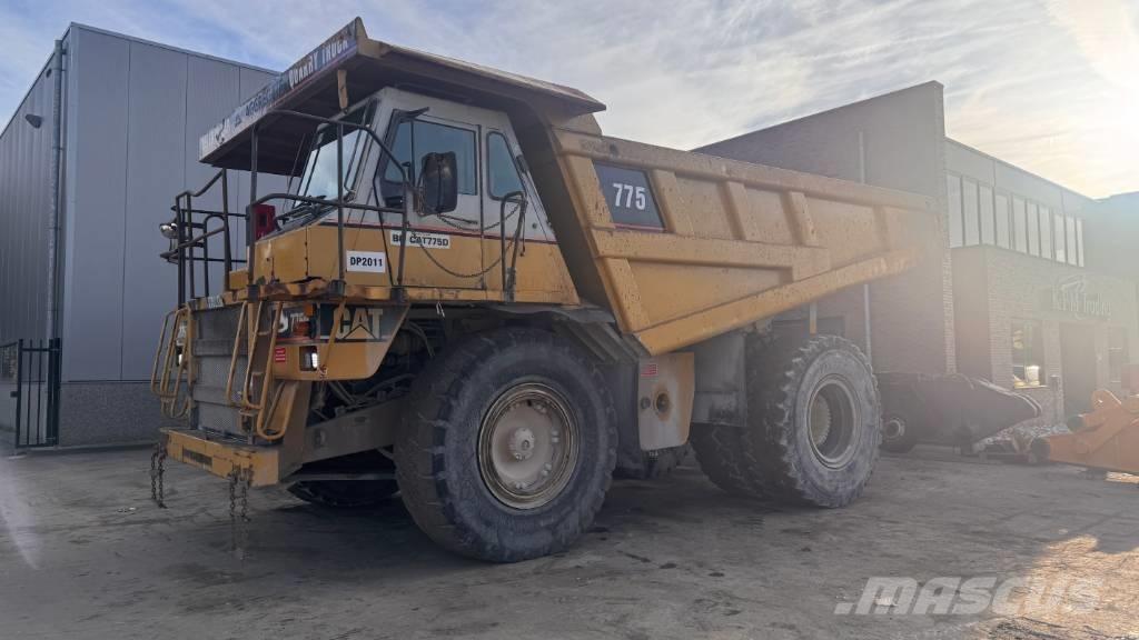 CAT 775 D Твърди самосвали
