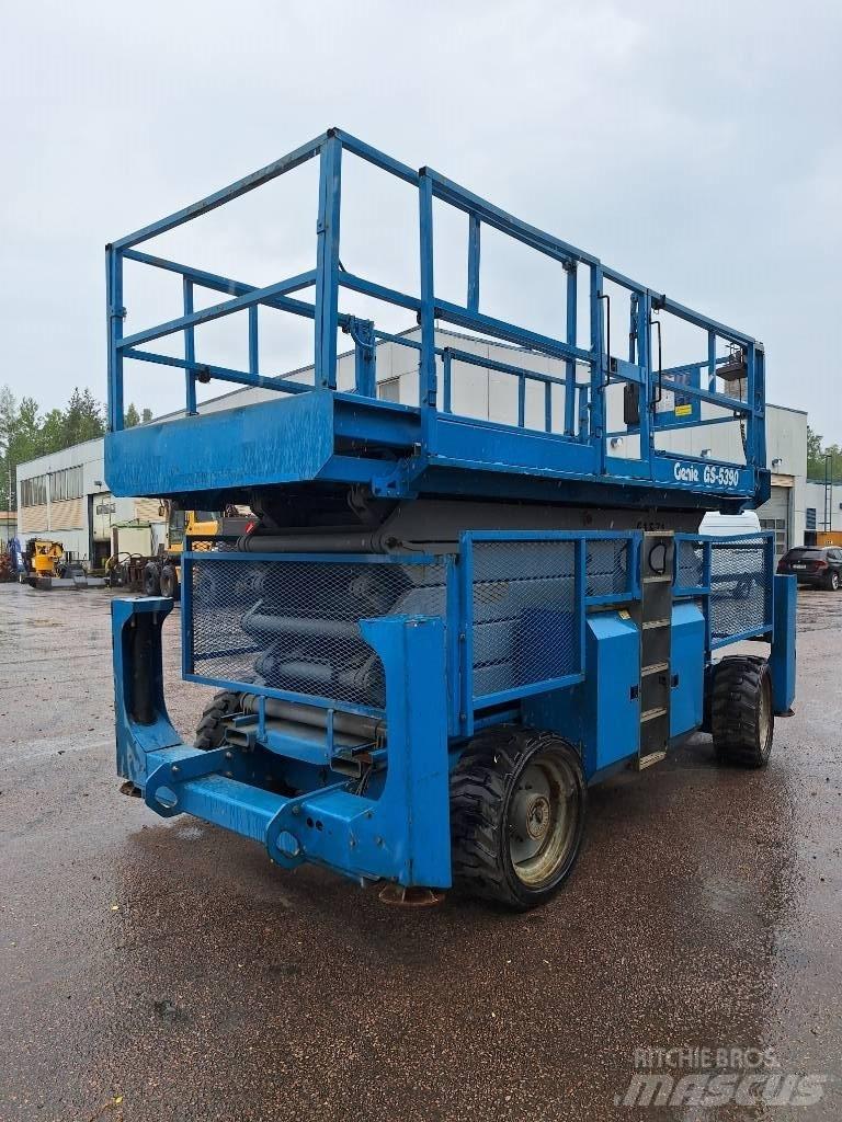 Genie GS 5390 RT Ножични работни платформи