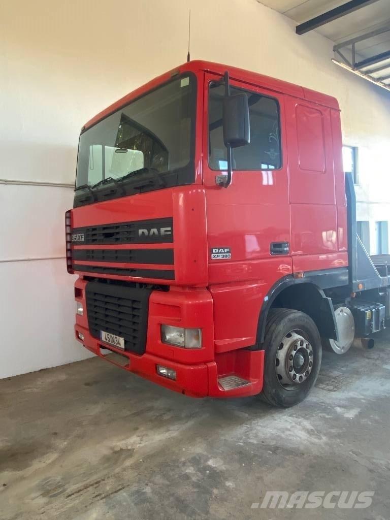DAF XF 95.380 Бордови