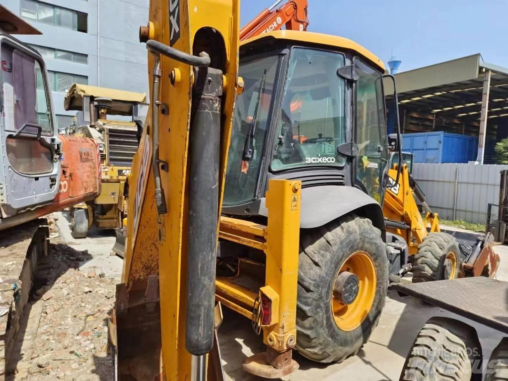 JCB 3 CX Товарач със заден ексватор