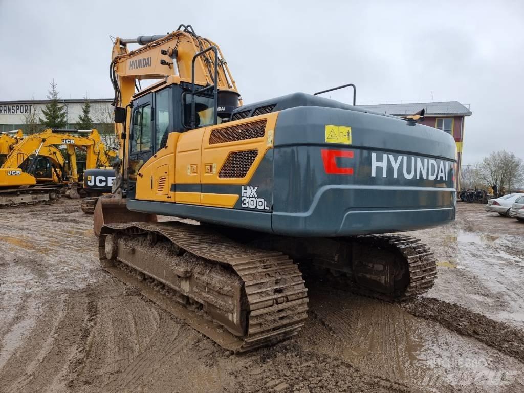 Hyundai HX 300 L Верижен екскаватор