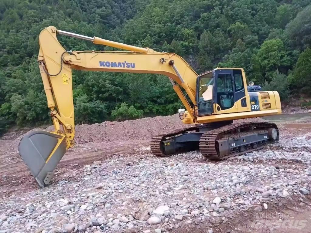 Komatsu PC270 Верижен екскаватор