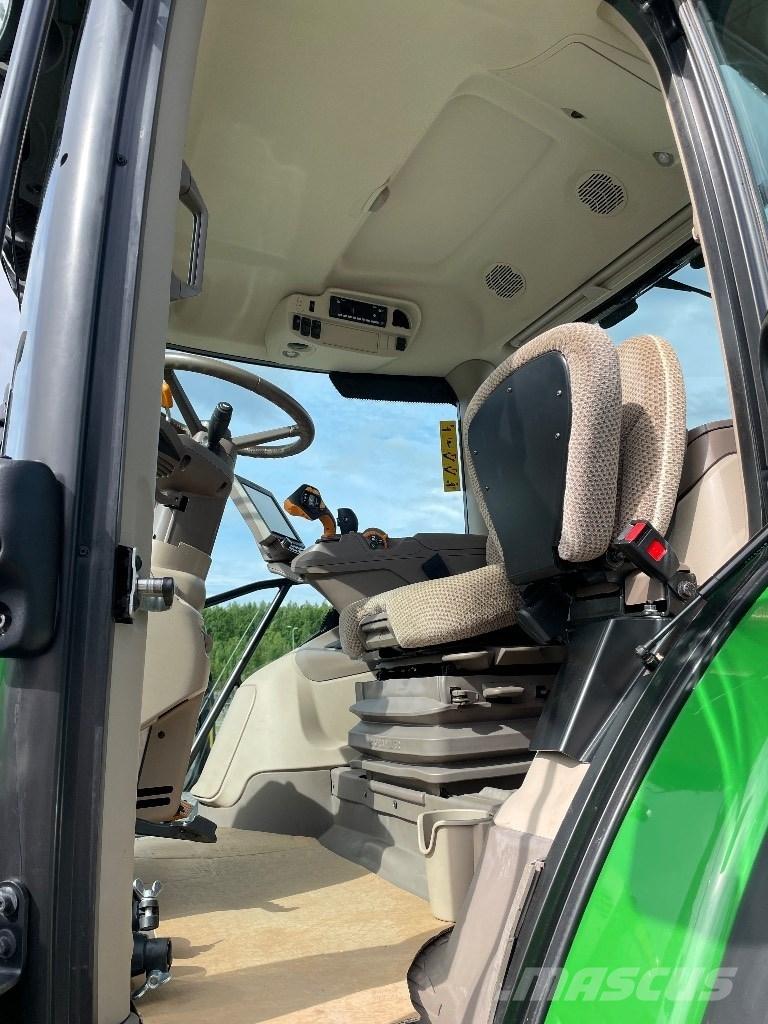 John Deere 6155R Трактори