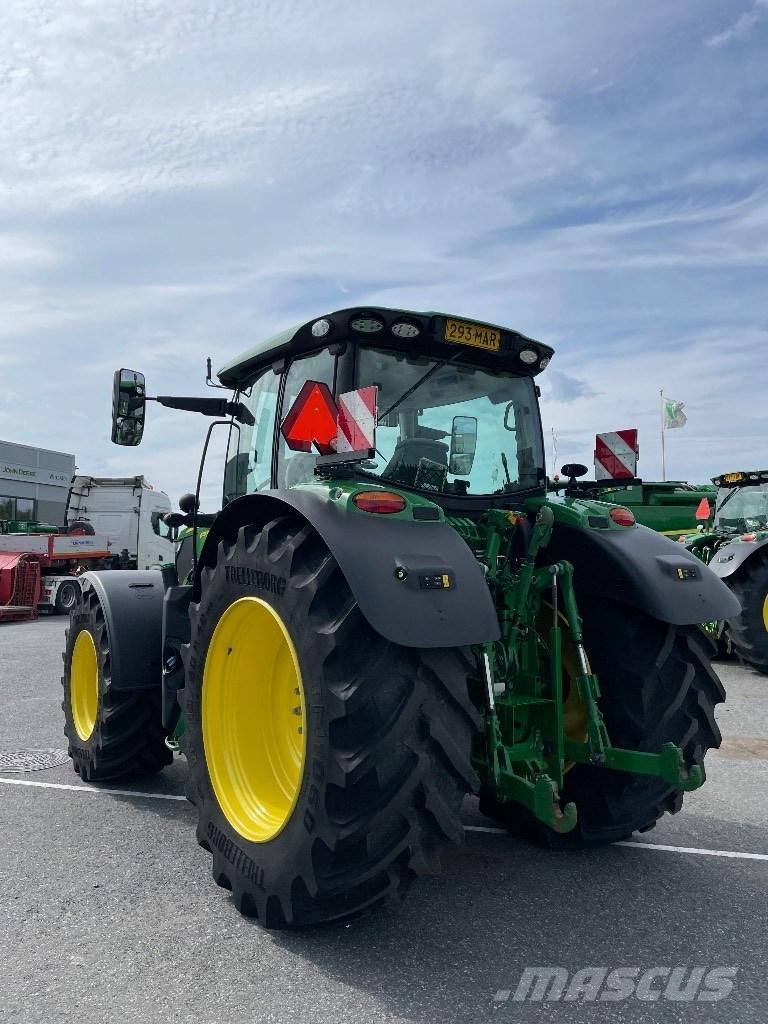 John Deere 6155R Трактори