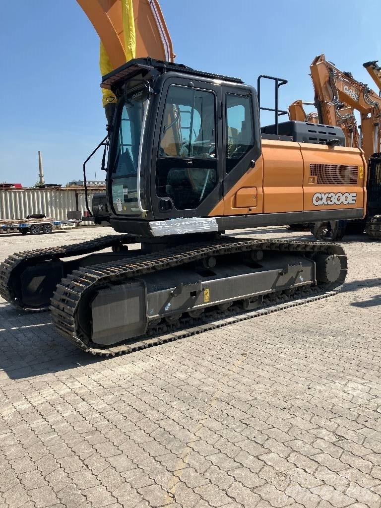 CASE CX300E Верижен екскаватор