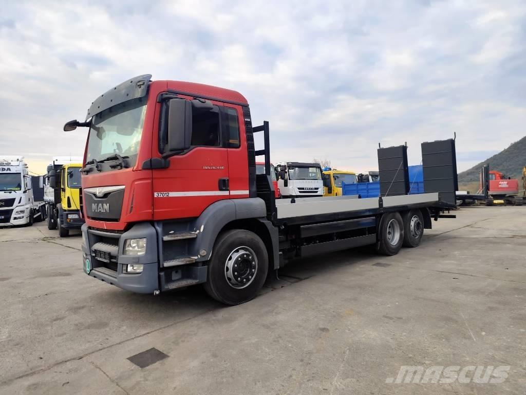MAN TGS 26.440 Бордови камион / автолебедка