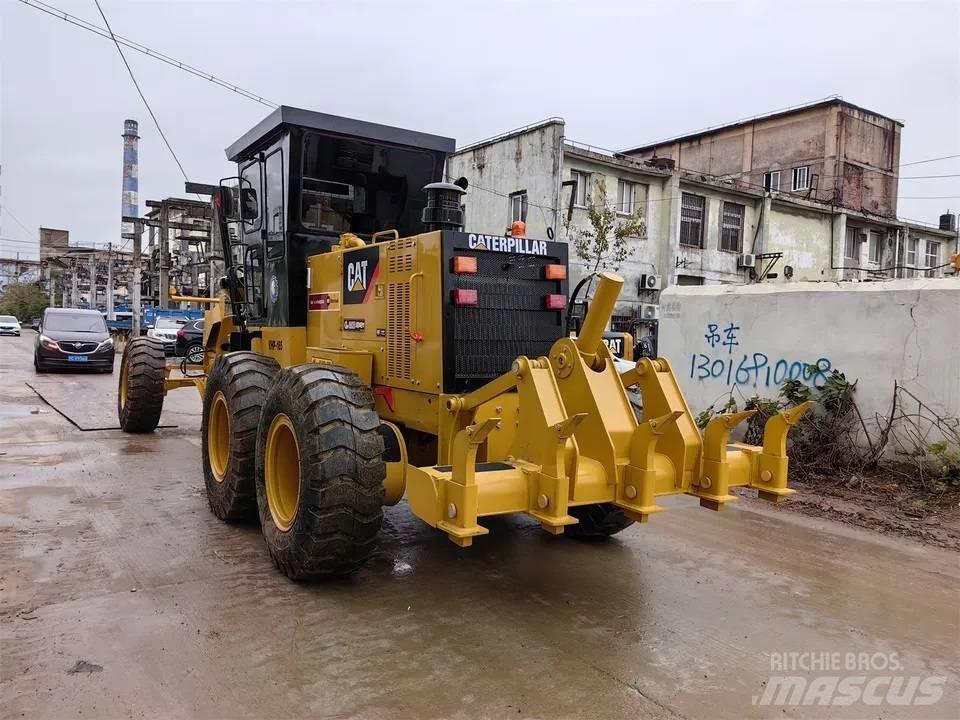 CAT 140K Грейдери
