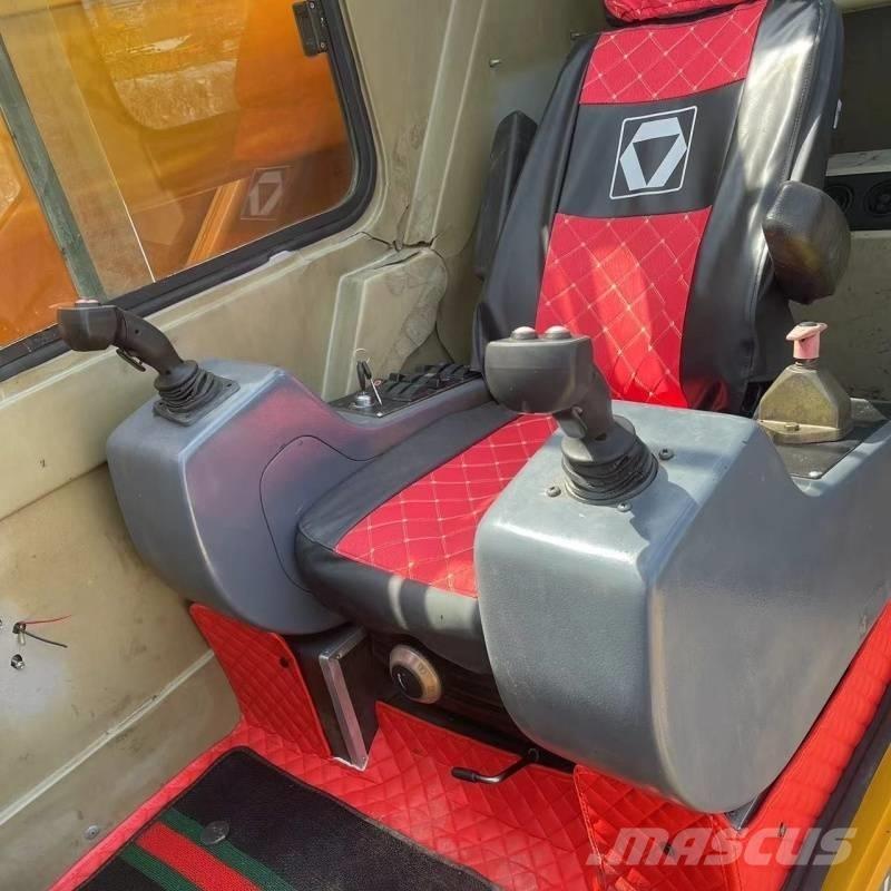 XCMG QY 100 K Всъдеходни кранове
