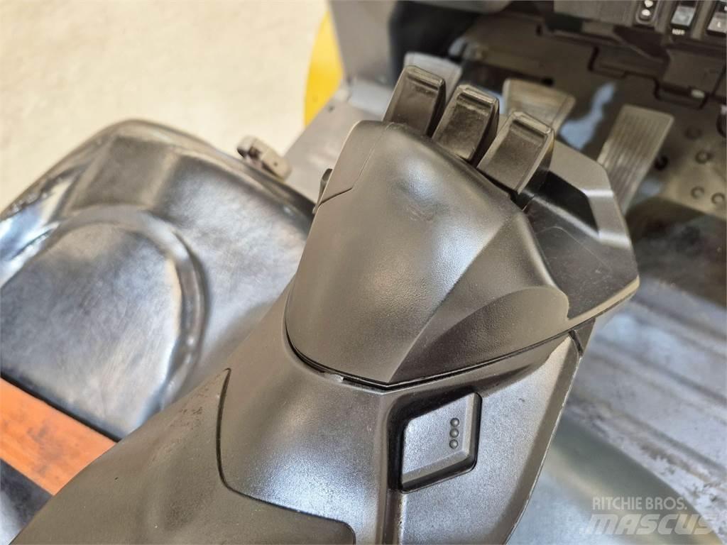 CAT DP50NB Дизелови камиони