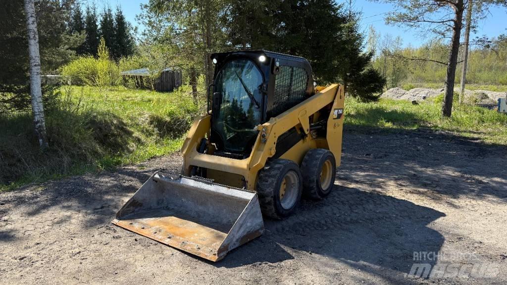 CAT 226 D Мини товарачи
