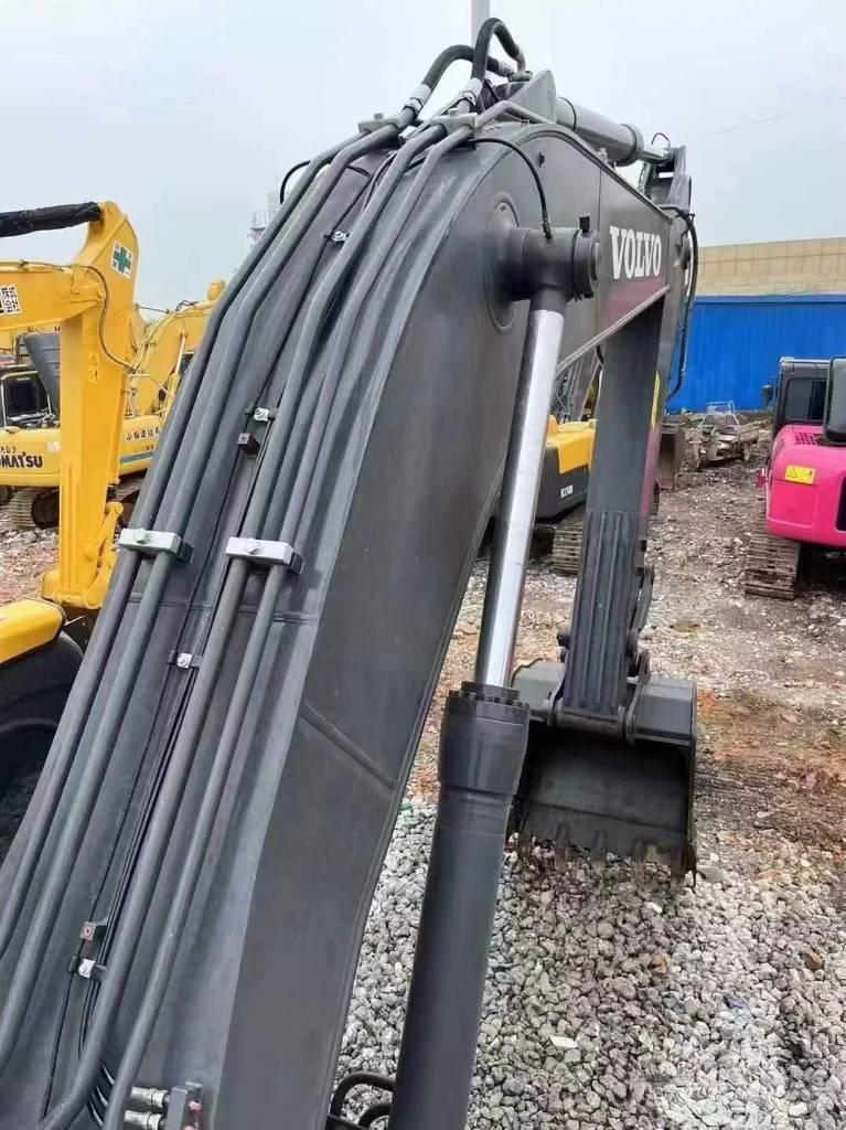 Volvo EC 240 Верижен екскаватор