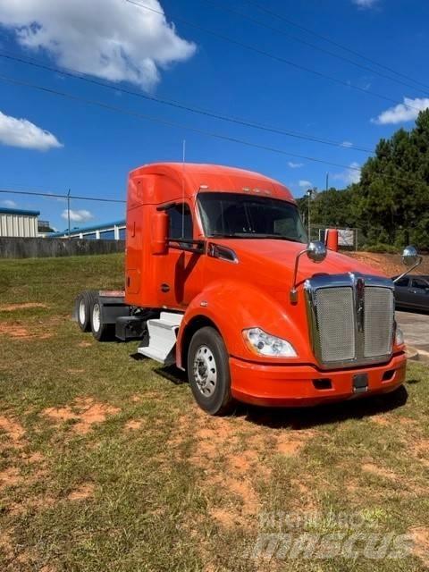 Kenworth T 680 Влекачи