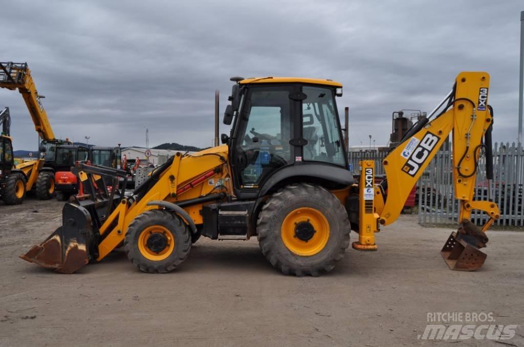 JCB 3 CX Товарач със заден ексватор