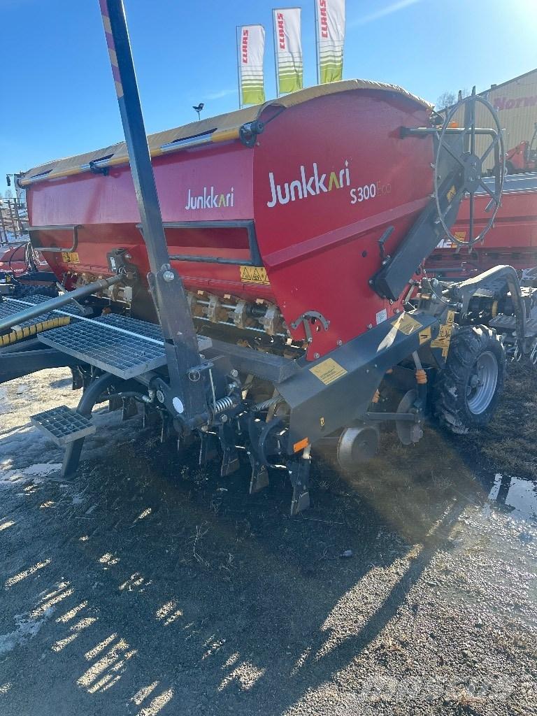 Junkkari S300 Eco Комбинирани редосеялки
