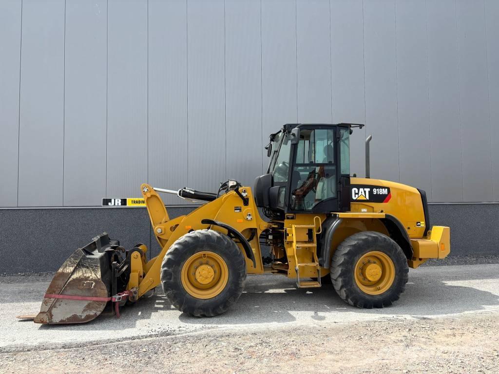 CAT 918 M Колесни товарачи