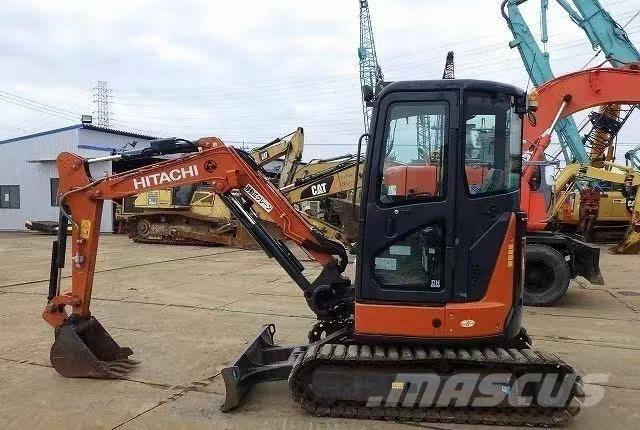 Hitachi 30 Верижен екскаватор