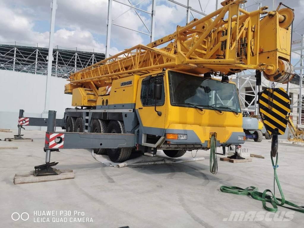 Liebherr LTM 1080-1 Всъдеходни кранове