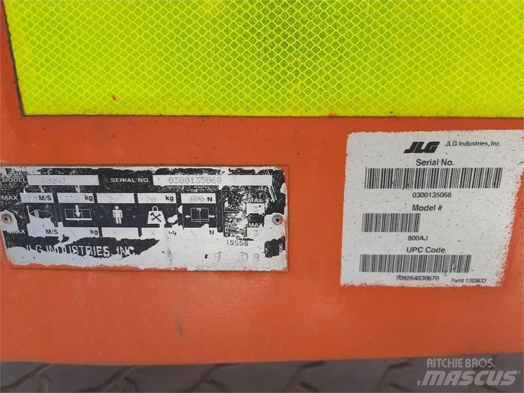JLG 800AJ Съчленени стрелови подемници