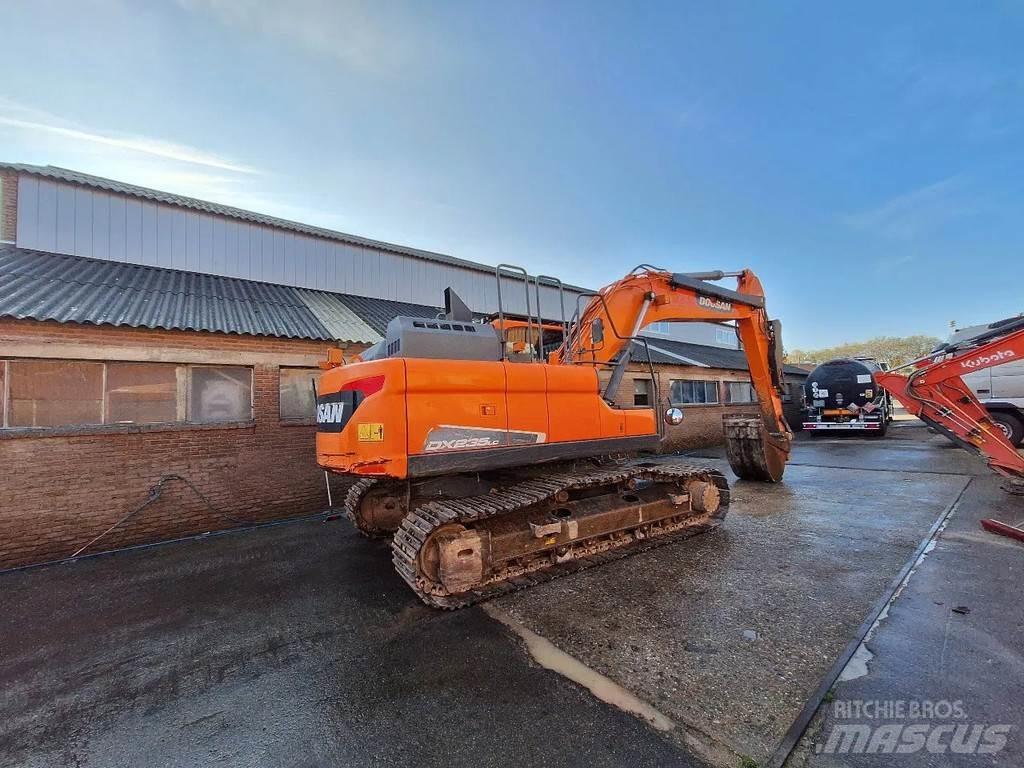 Doosan DX235lc Верижен екскаватор
