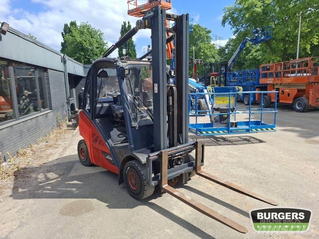 Linde H25T Камиони с АГУ