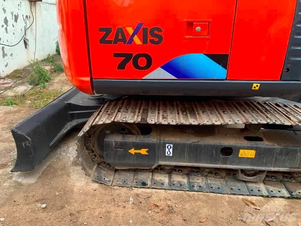 Hitachi Zaxis 70 Верижен екскаватор