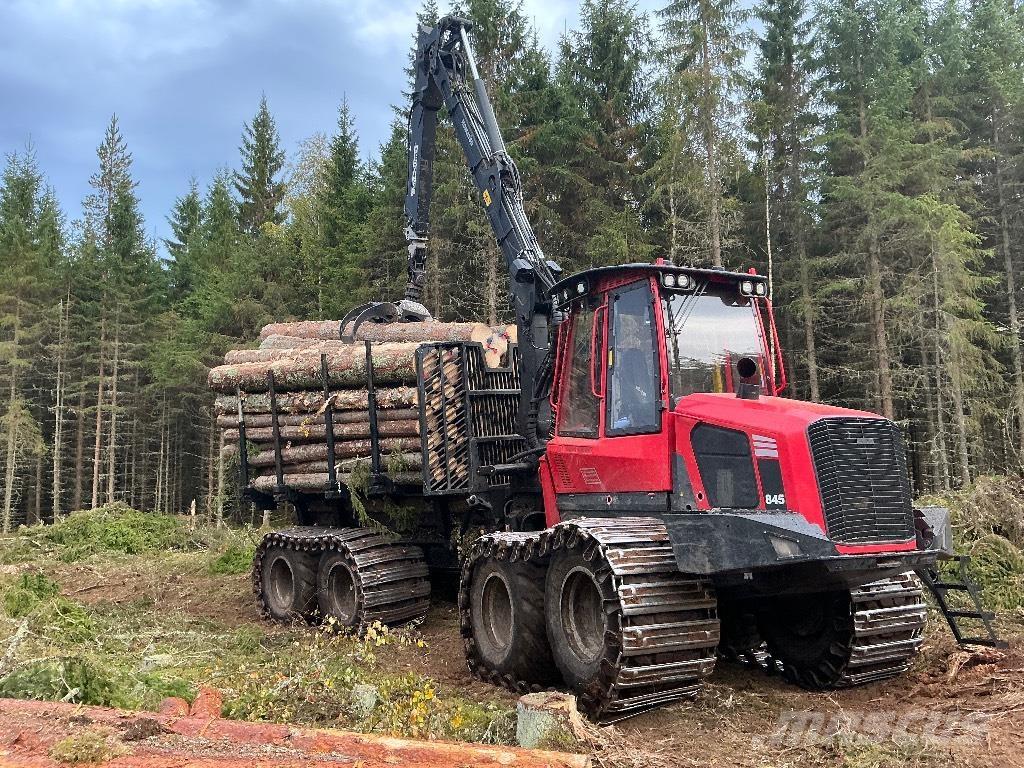 Komatsu 845 Форуардери