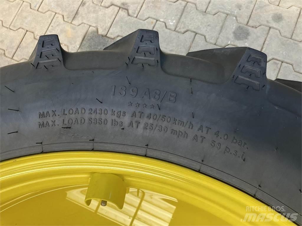 BKT 270/95R36 Колелета/Гуми