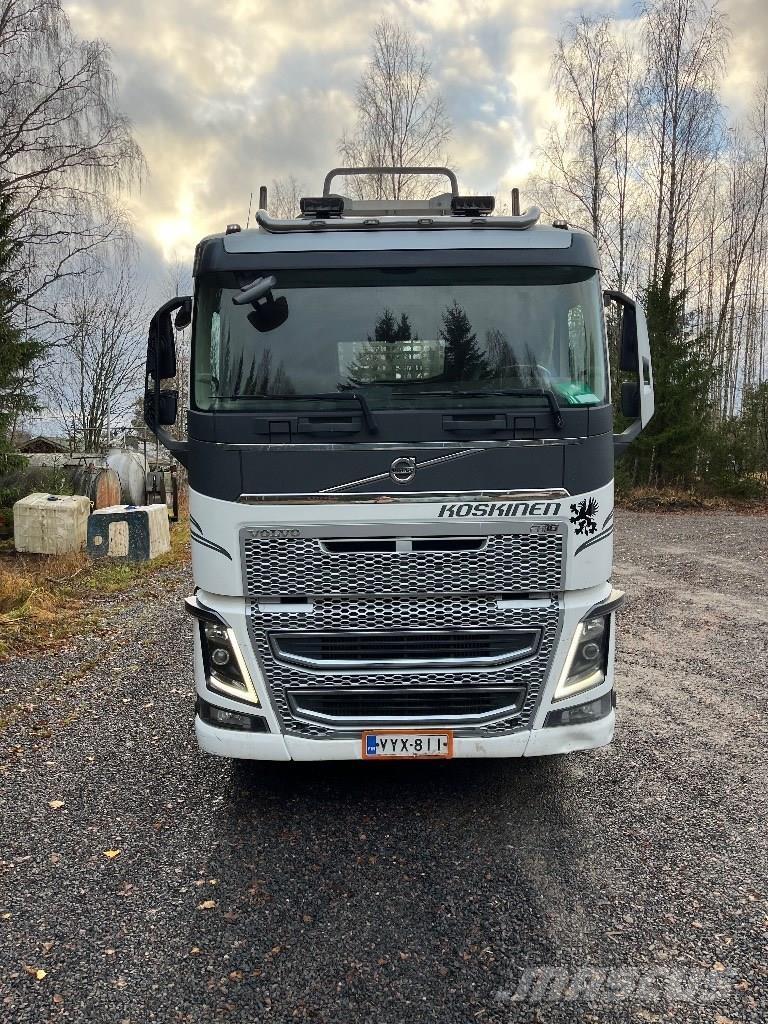 Volvo FH 16 550 За превоз на дървени трупи