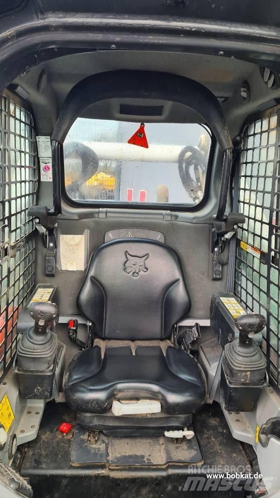 Bobcat T 770 Верижен товарач