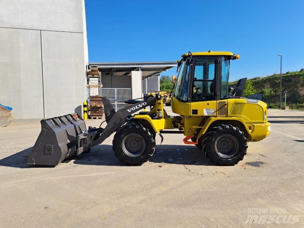 Volvo L 35 G Мини товарачи
