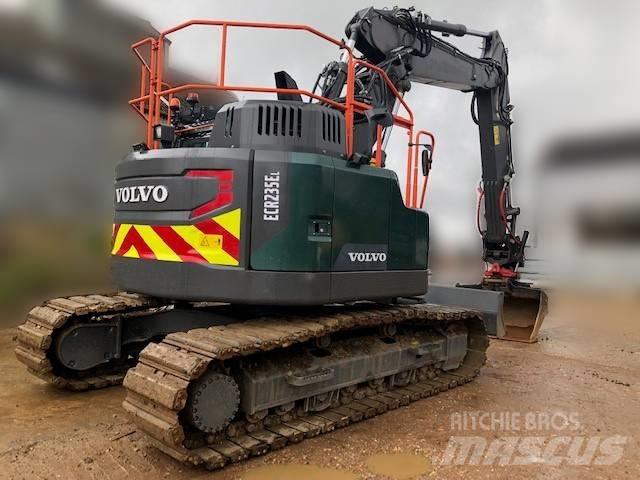 Volvo ECR 235 E Верижен екскаватор