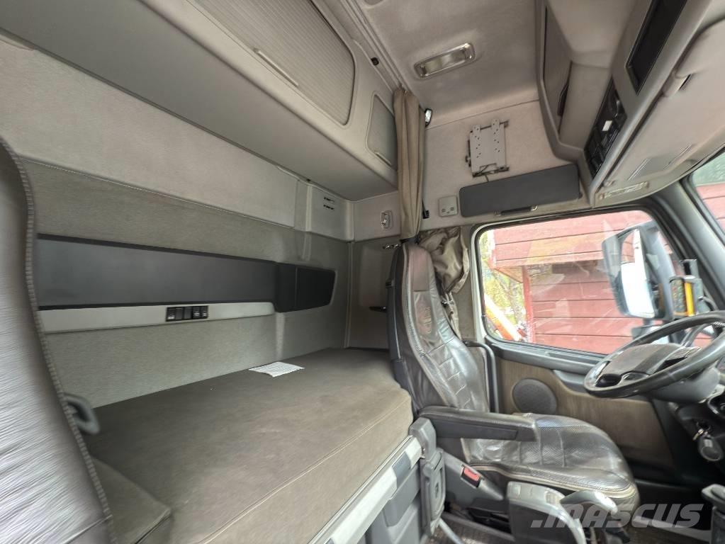Volvo FH 540 Камиони с кран с кука