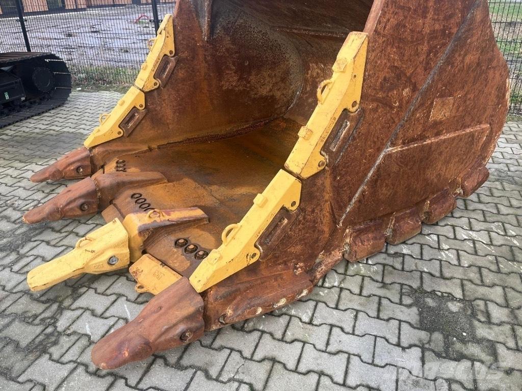 CAT 390 JC-linkage Верижен екскаватор