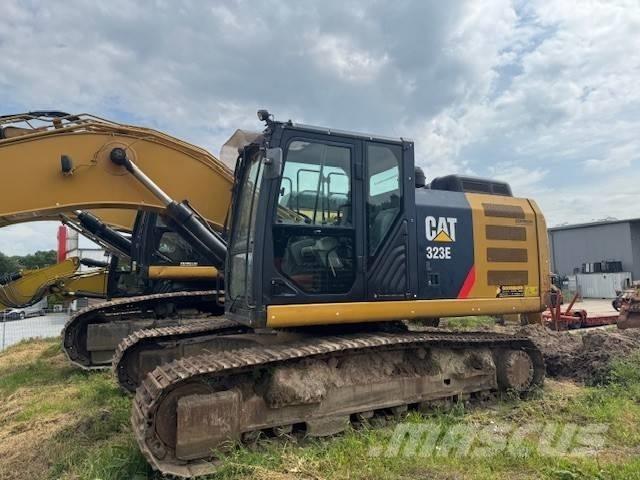 CAT 323 E Верижен екскаватор
