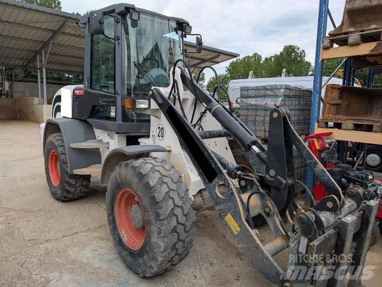 Bobcat TL 120 Колесни товарачи