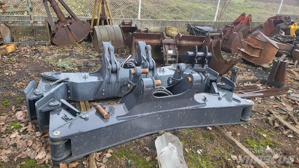 Doosan outdigger Шаси