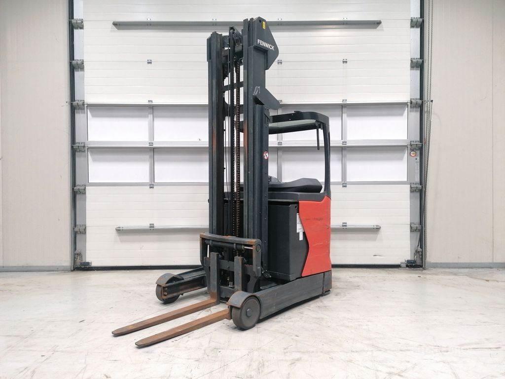 Linde R14-01 Ретрак/ Високоповдигач с изместване на вилката напред