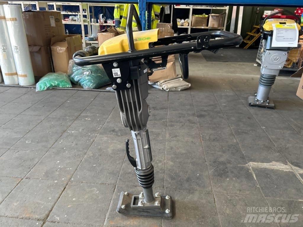 Wacker Neuson AS30e Пробки