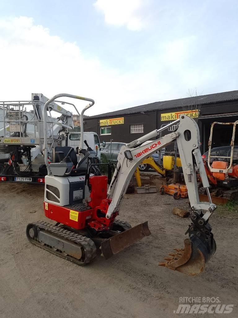 Takeuchi TB210R Мини екскаватори < 7 т