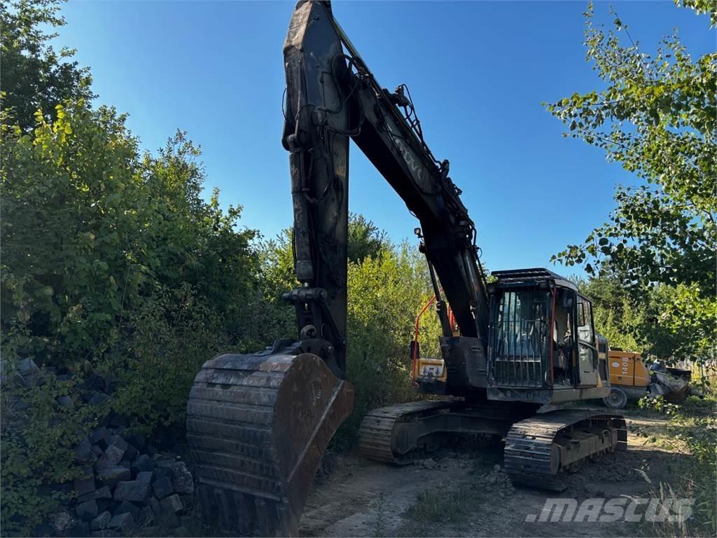Volvo EC220EL Строителство - Други