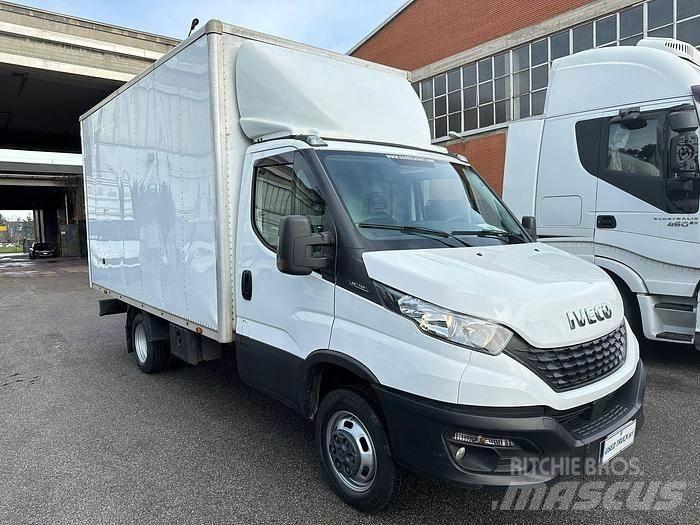 Iveco 35C14 Други