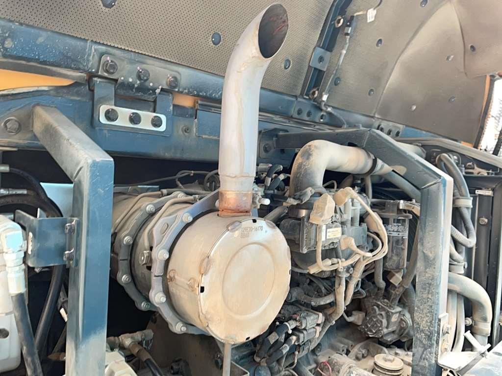 Hyundai HX85A Специални екскаватори