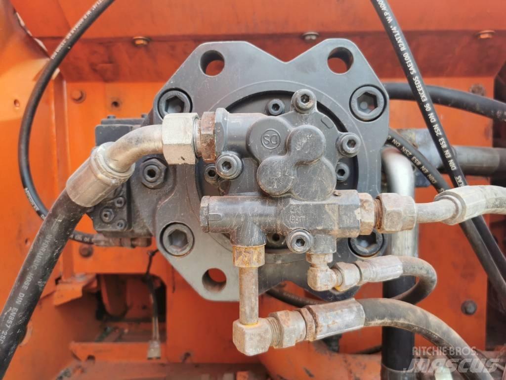 Doosan DX225LC Верижен екскаватор