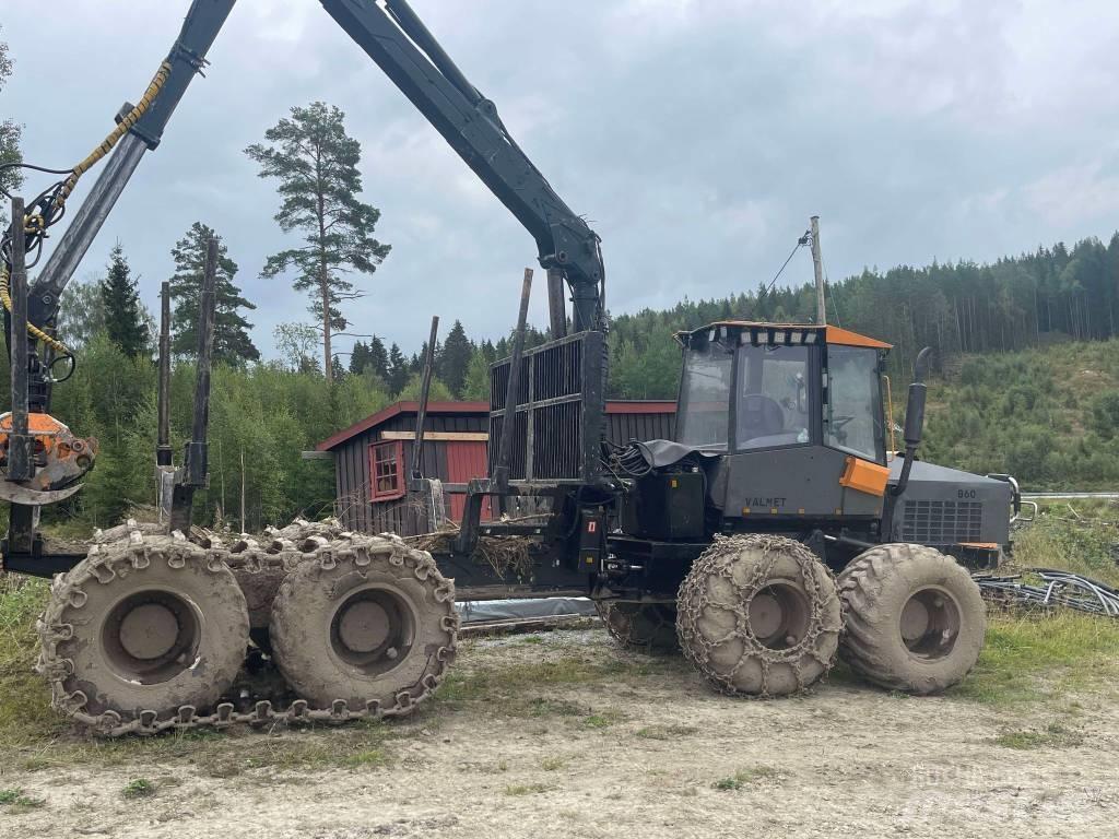Valmet 860 Форуардери