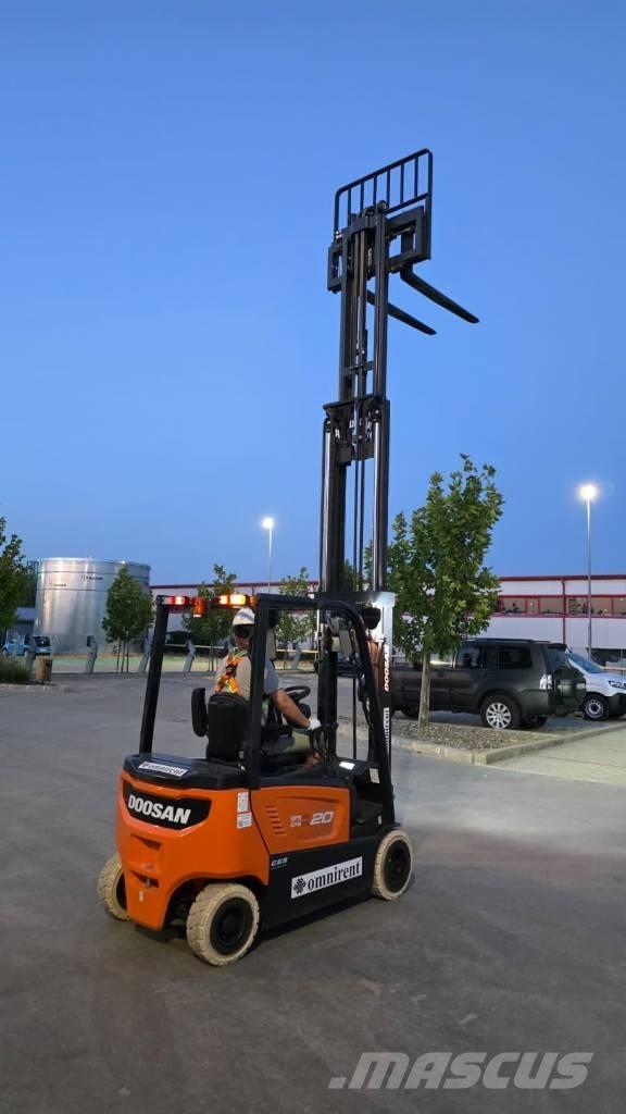 Doosan B 20 X-7 Plus Електрически вилични кари-повдигачи