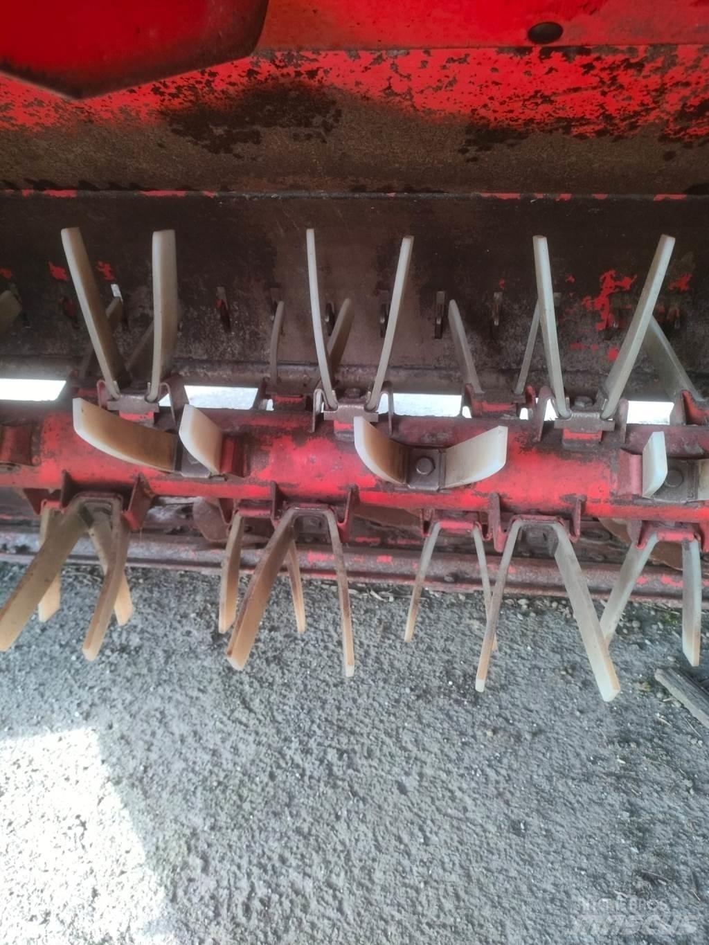 Kuhn FC 313 Косачки