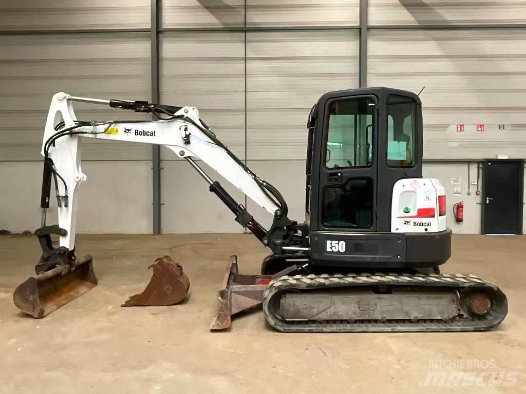 Bobcat E 50 Мини екскаватори < 7 т
